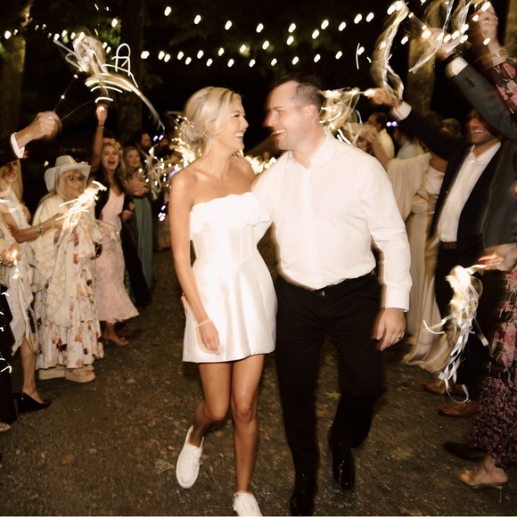 ELIYAH THE LABEL “Tehanni Dress” - Picture 6 of 7